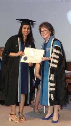 Dr. Kriti Agarwal Best Gynecologist Obstetricians in Kolkata Certificate